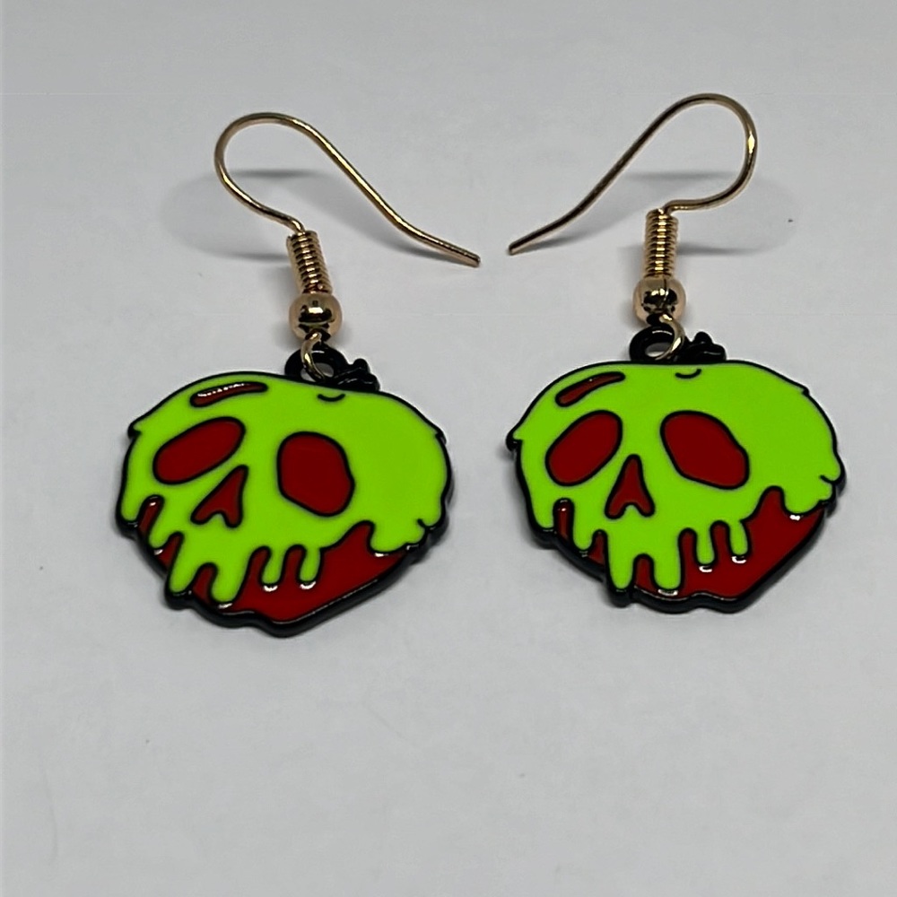 Earrings skull Goth Gothic Halloween